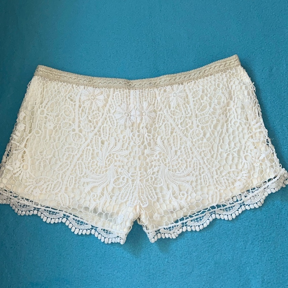 MOSSIMO crocheted floral lined shorts elastic waistband pull on boho NEW size XL - Picture 2 of 8